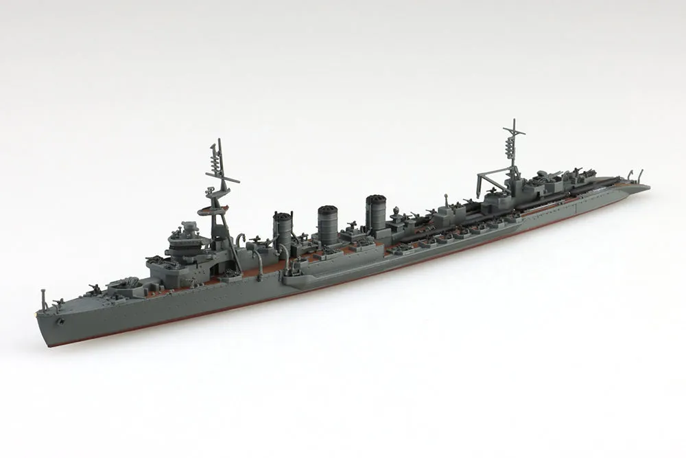 [Pre-order] Aoshima - JAPANESE NAVY LIGHT CRUISER KITAKAMI 1/700 Plastic Model Kit Aoshima