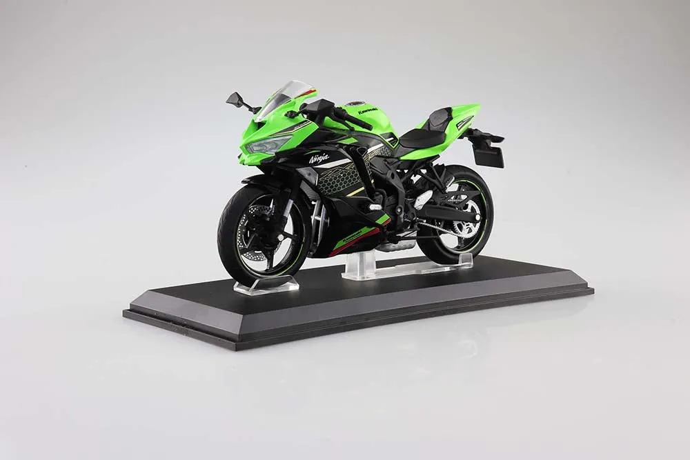 [Pre-order] Aoshima - KAWASAKI Ninja ZX-25R Lime GreenEbony 1/12 Plastic Model Kit Aoshima