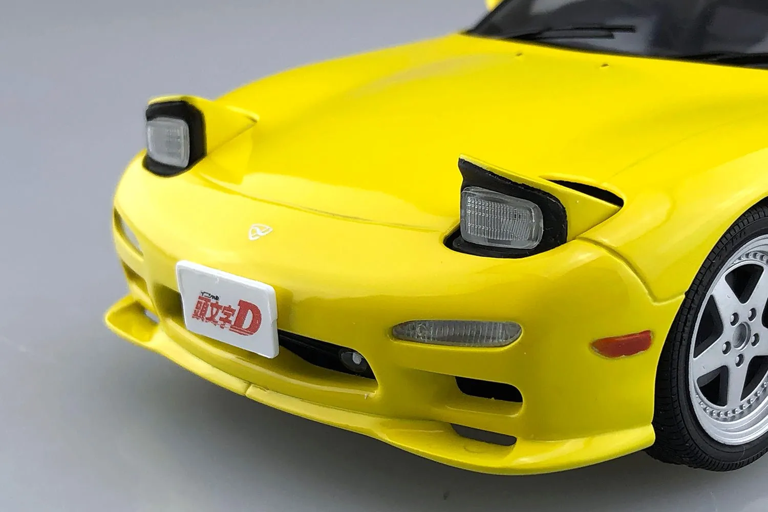 [Pre-order] Aoshima - MAZDA FD3S RX-7 COMICS VOL.1 Ver. TAKAHASHI KEISUKE 1/24 Scale Plastic Model Kits