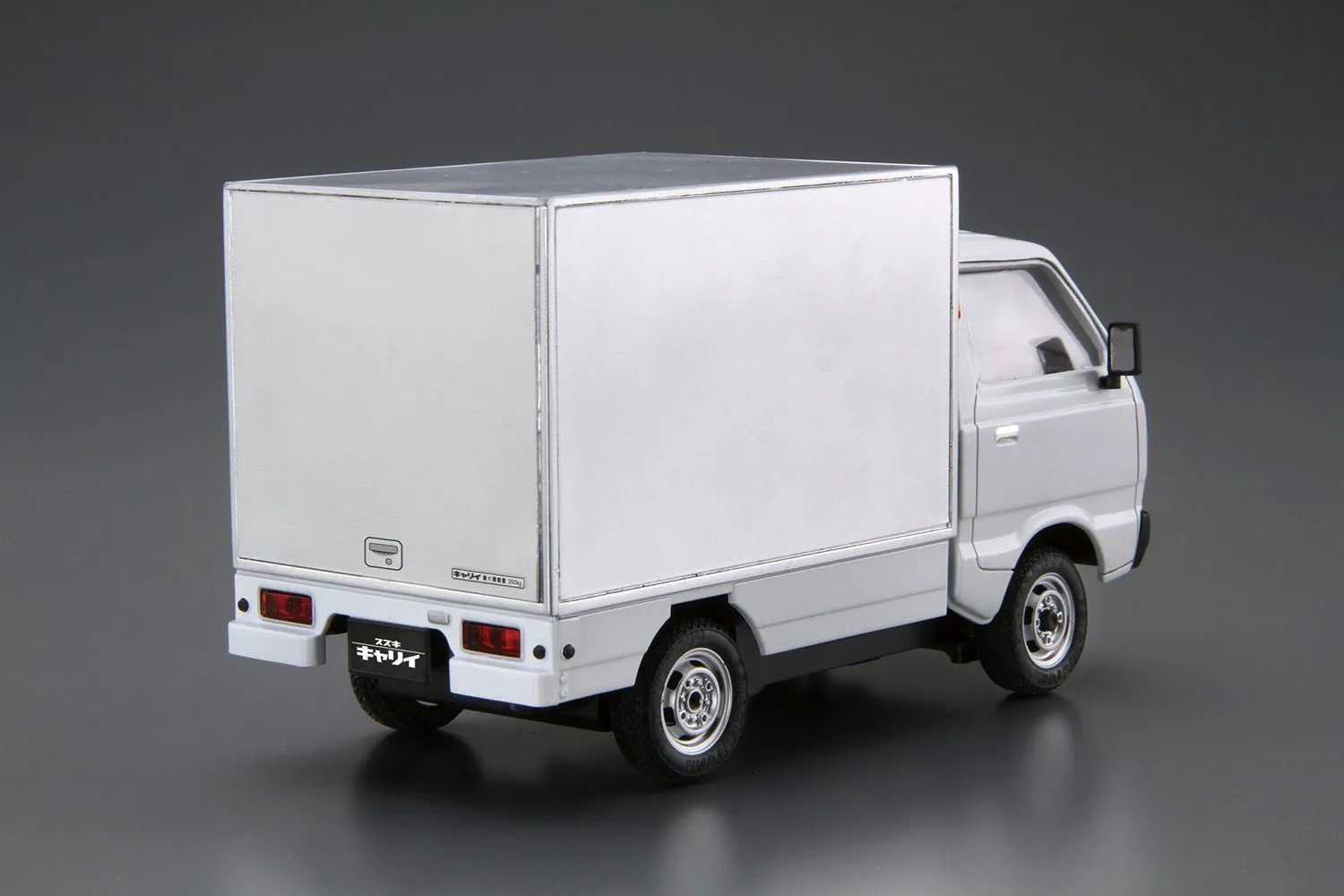 [Pre-order] Aoshima - SUZUKI ST30 CARRY PANEL VAN '79 1/24 Scale Plastic Model Kits
