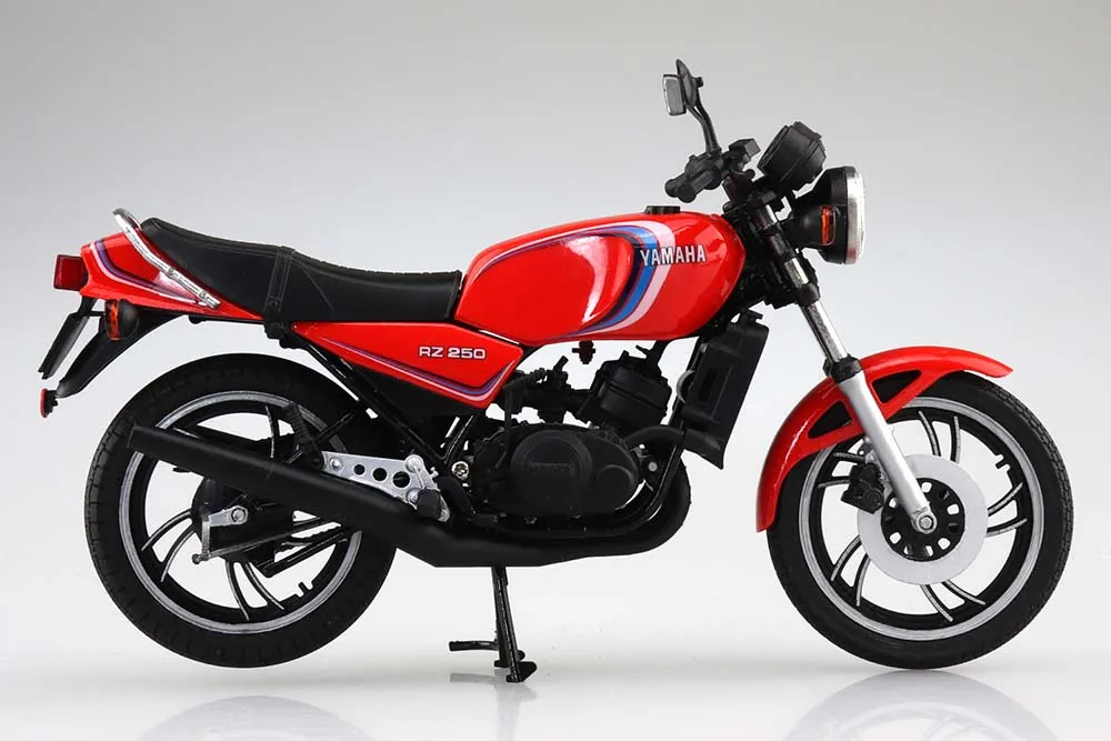 [Pre-order] Aoshima - Yamaha RZ250 YSP COLOUR 1/12 Plastic Model Kit Aoshima