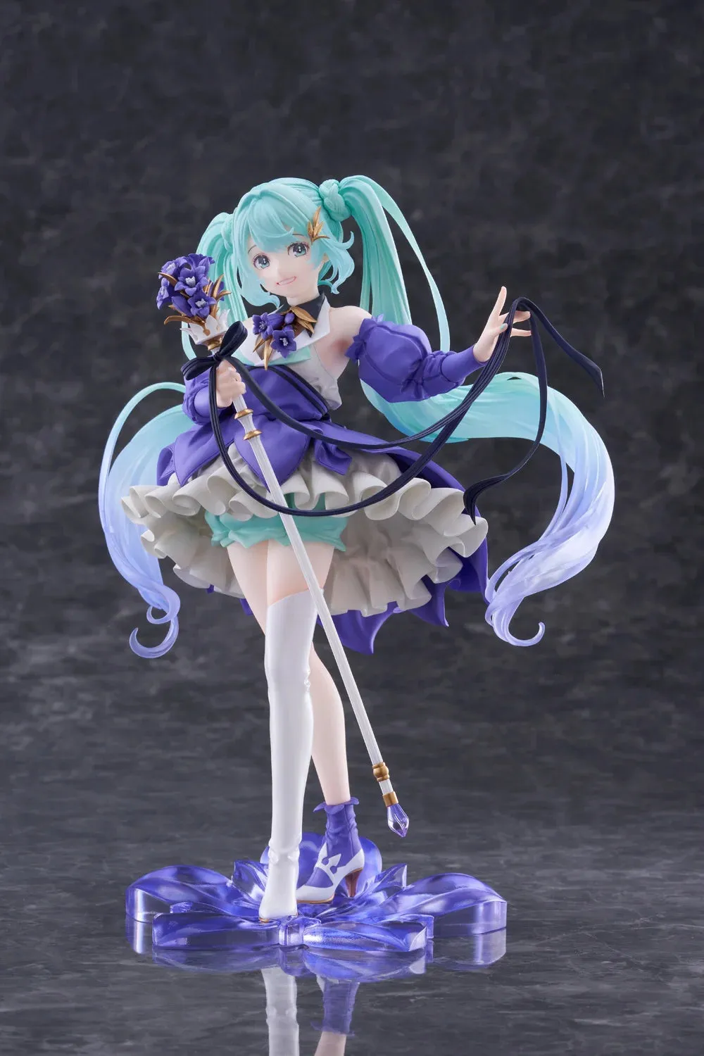 [Pre-order] Hatsune Miku - Hatsune Miku (Birthday 2024 Ver.) Prize Figure Taito