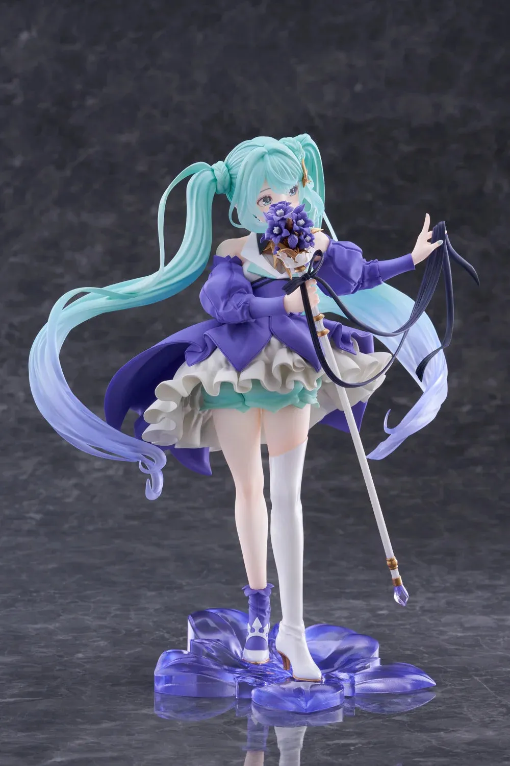 [Pre-order] Hatsune Miku - Hatsune Miku (Birthday 2024 Ver.) Prize Figure Taito