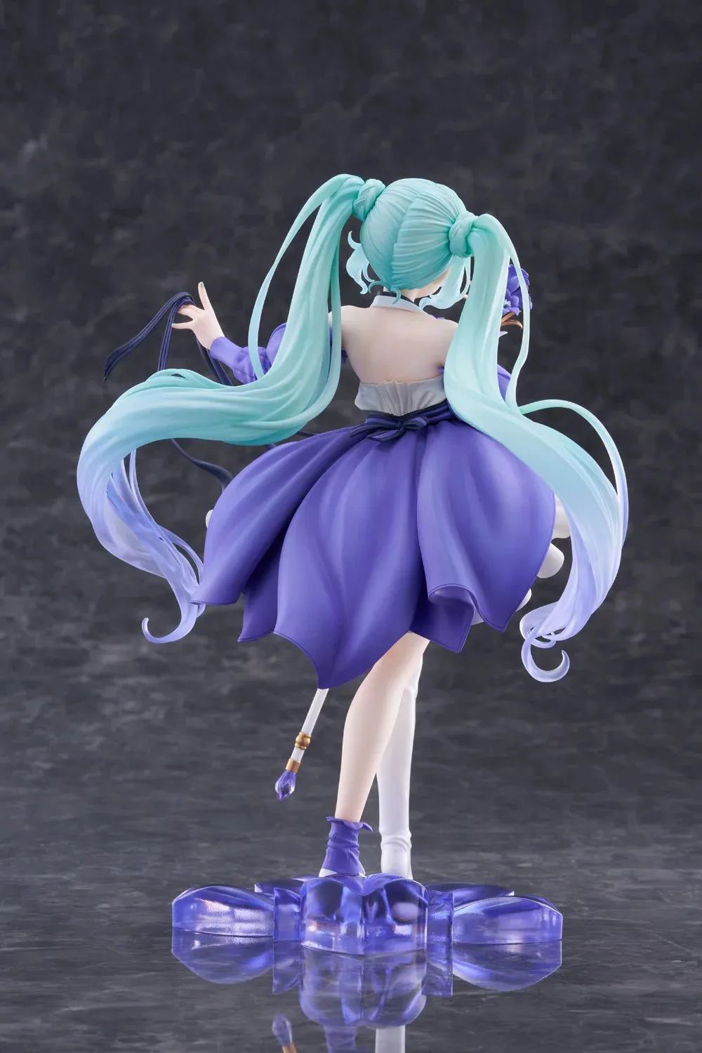 [Pre-order] Hatsune Miku - Hatsune Miku (Birthday 2024 Ver.) Prize Figure Taito