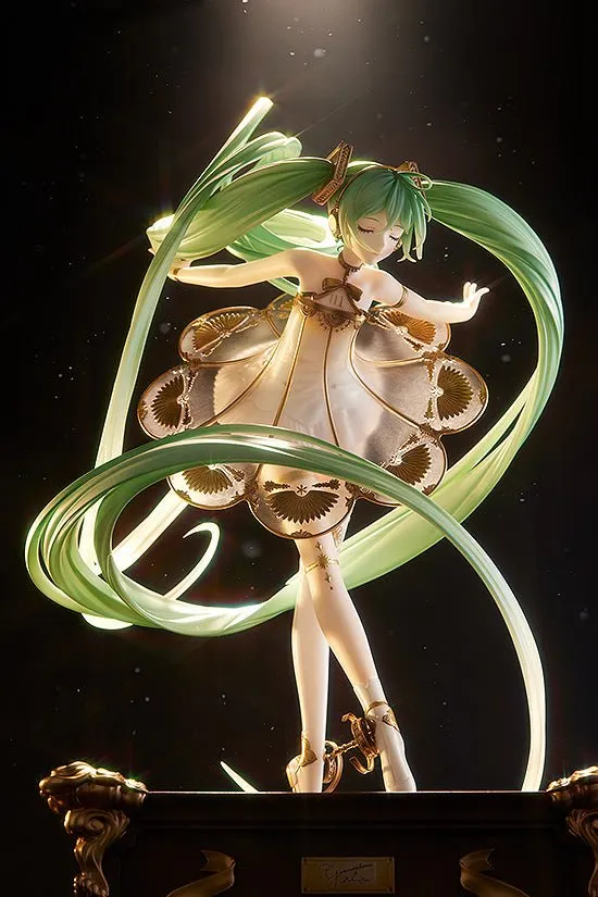 [Pre-order] Hatsune Miku - Hatsune Miku Symphony (5th Anniversary Ver.)  Figure GSC