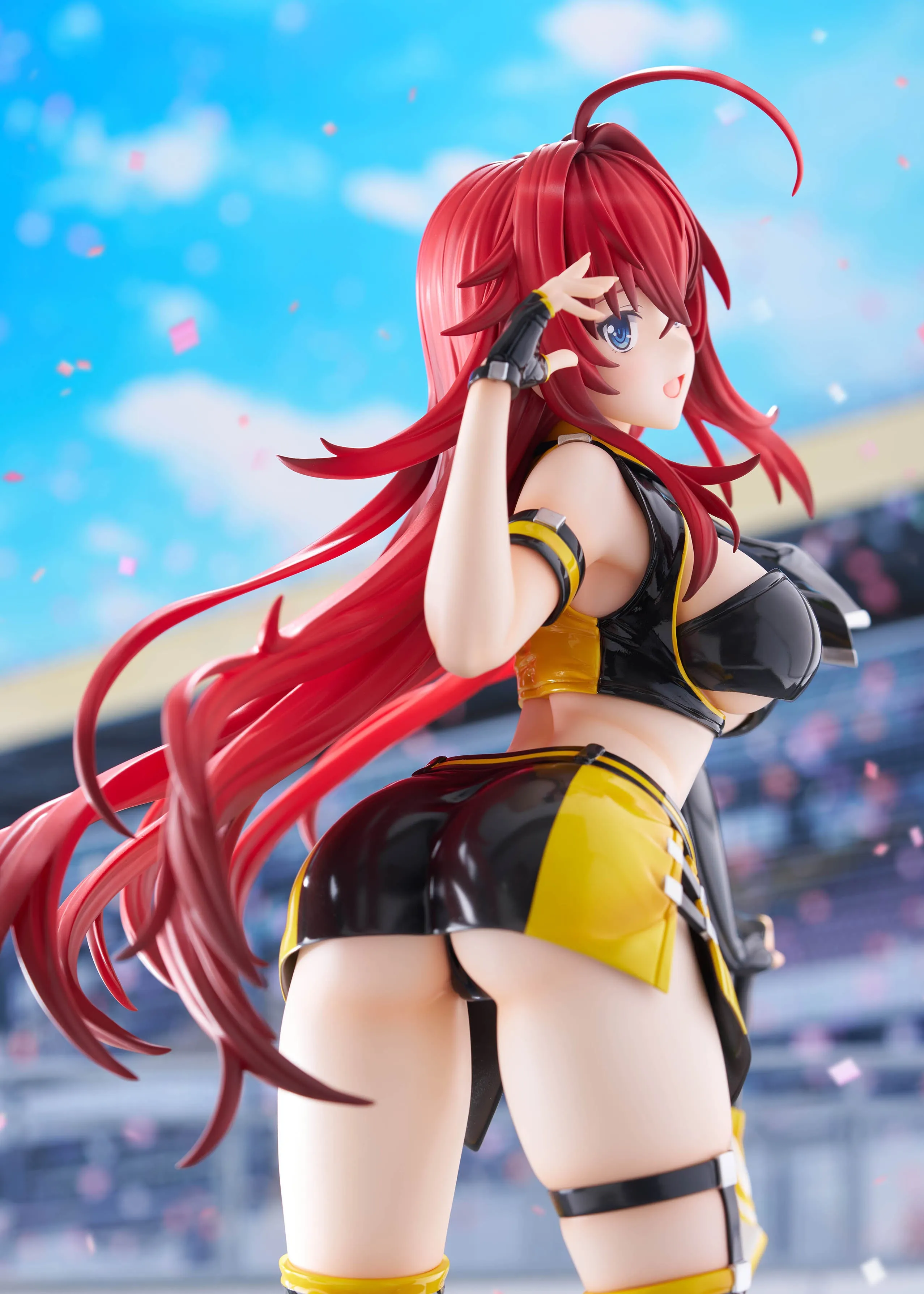 [Pre-order] High School DxD HERO - Rias Gremory (Race Queen Ver.) 1/3.5 Scale Figure GOLDENHEAD