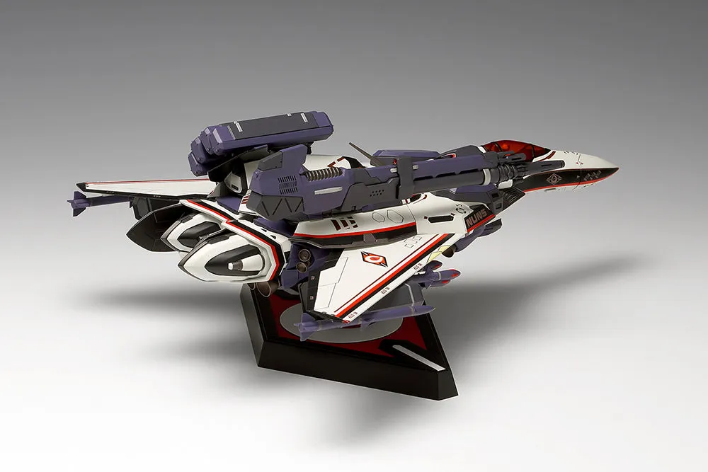 [Pre-order] Macross - VF-171EX Armored Nightmare Plus Plastic Model Kit Wave