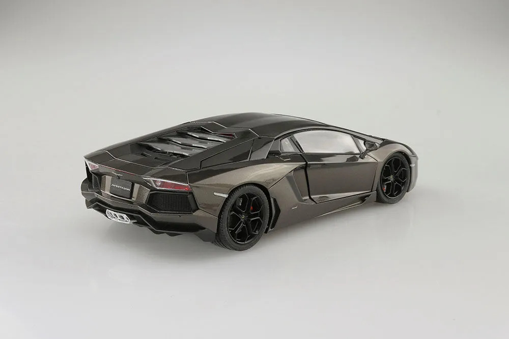 [Pre-order] None - '11 LAMBORGHINI AVENTADOR LP700-4 1/24 Plastic Model Kit Aoshima