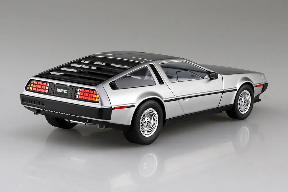 [Pre-order] None - '82 DELOREAN DMC-12 1/24 Scale Plastic Model Kit Aoshima