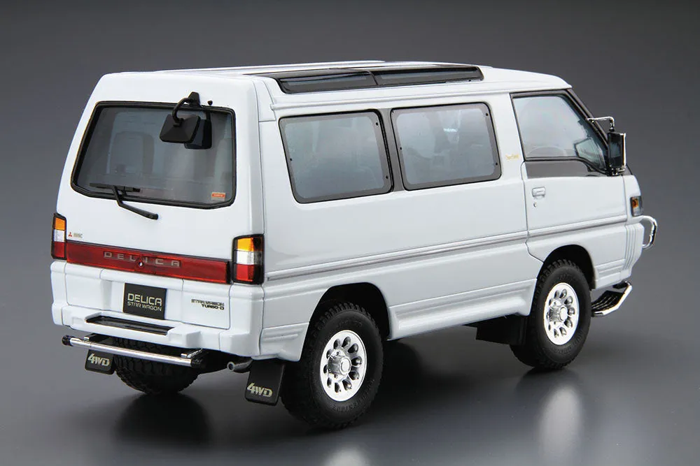 [Pre-order] None - MITSUBISHI P35W DELICA STAR WAGON '91 1/24 Scale Plastic Model Kit Aoshima