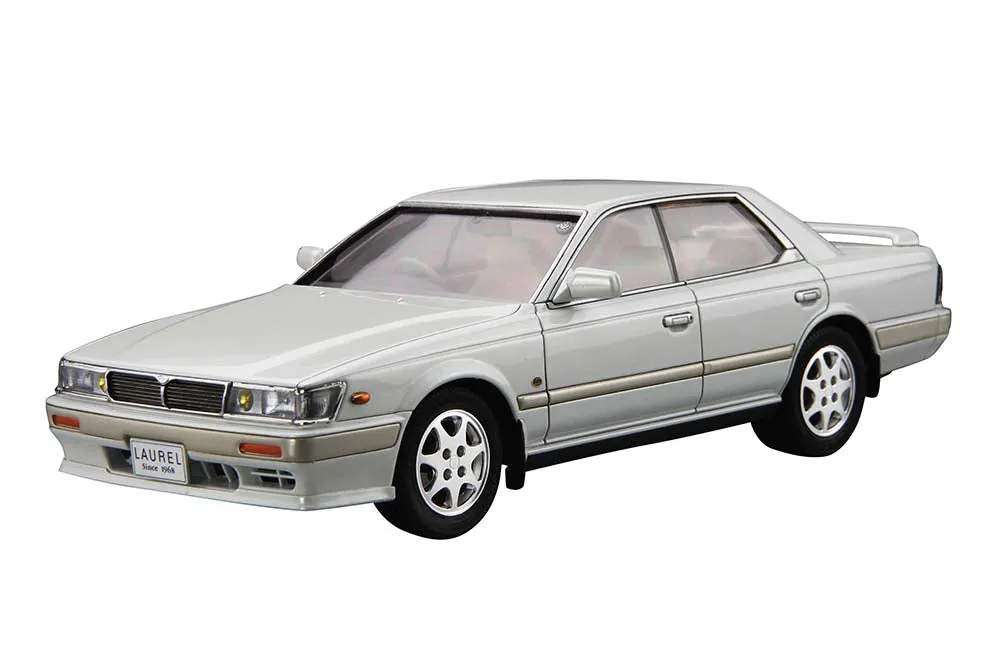[Pre-order] None - NISSAN HC33 LAUREL MEDALIST CLUBL '91 1/24 Plastic Model Kit Aoshima