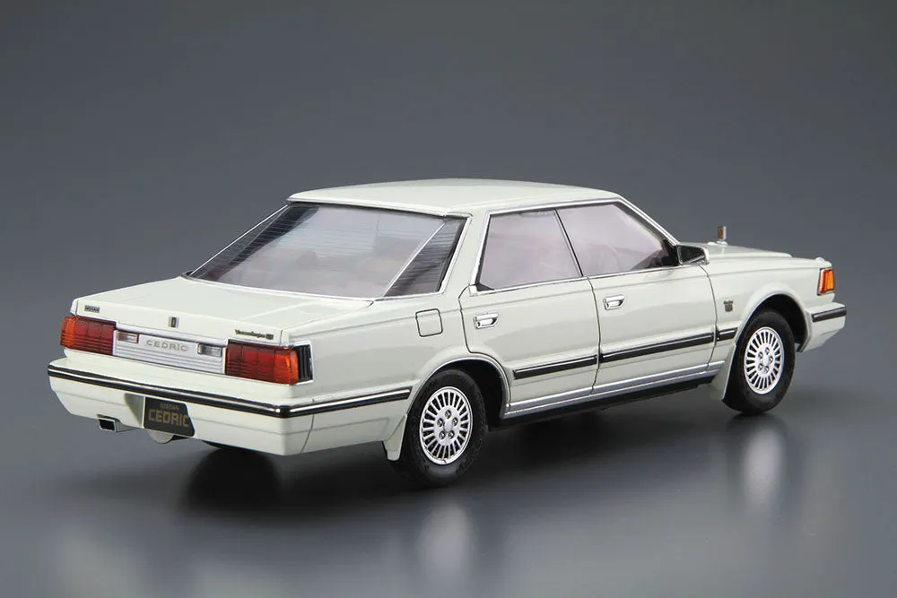 [Pre-order] None - NISSAN Y30 CEDRIC/GLORIA 4HT V30E Brougham VIP '83 1/24 Plastic Model Kit Aoshima
