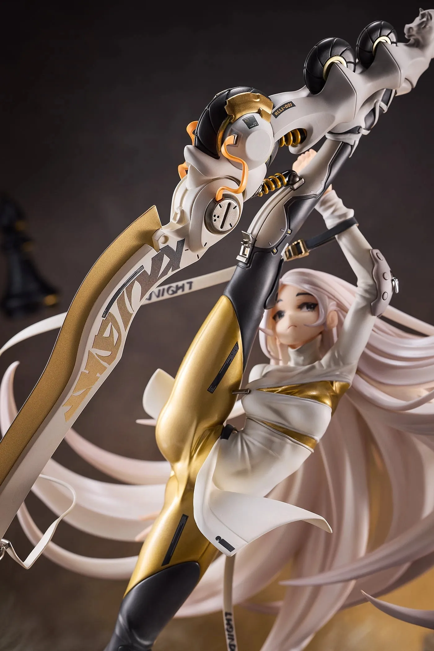 [Pre-order] RIBOSE - W-knG B&W 1/7 Scale Figure(With Gift) RIBOSE