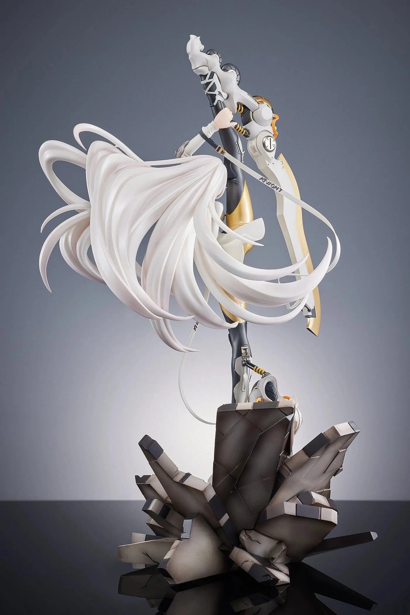 [Pre-order] RIBOSE - W-knG B&W 1/7 Scale Figure(With Gift) RIBOSE
