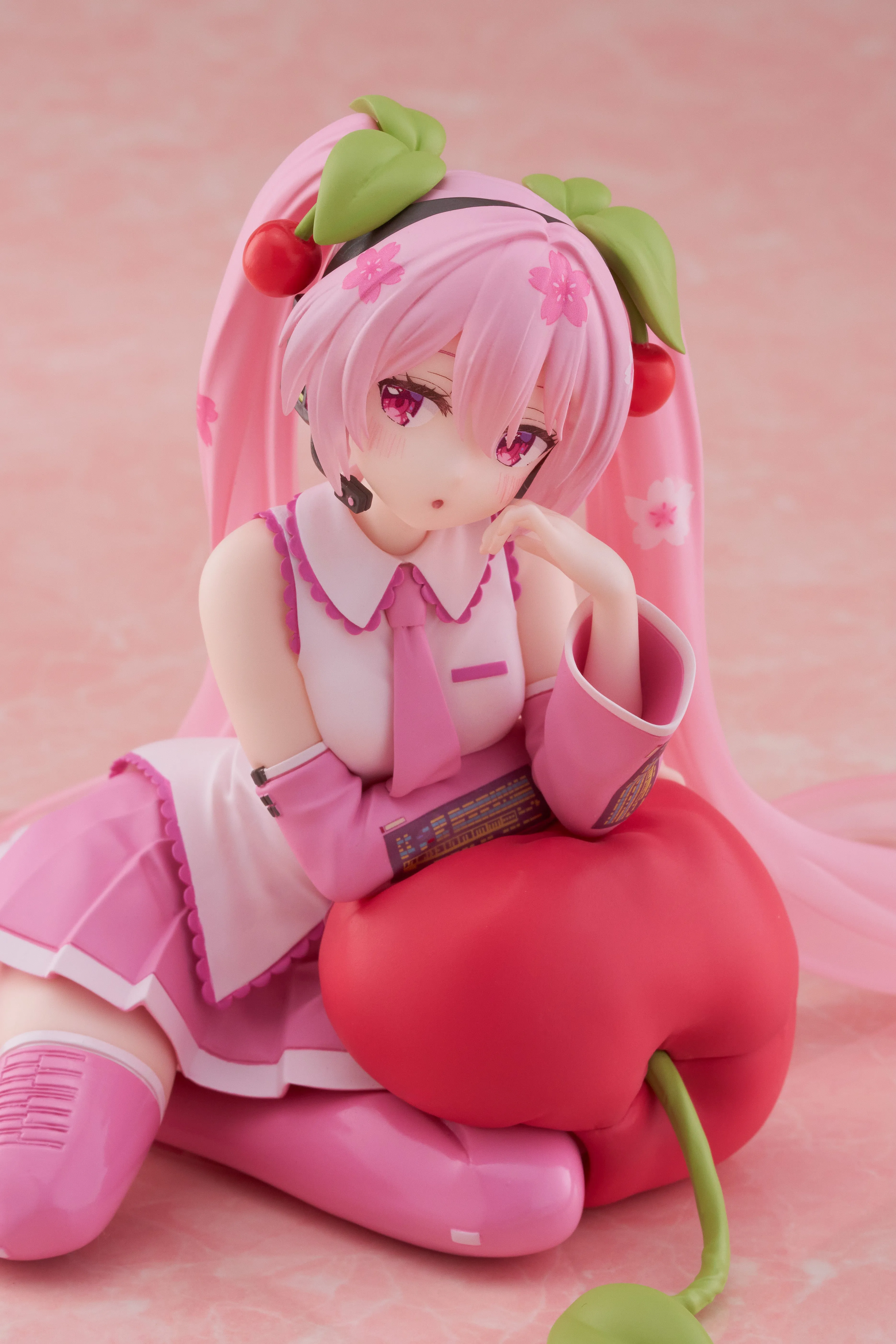 [Pre-order] Vocaloid - Sakura Miku (Cherry Cushion Ver.)  Prize Figure Taito