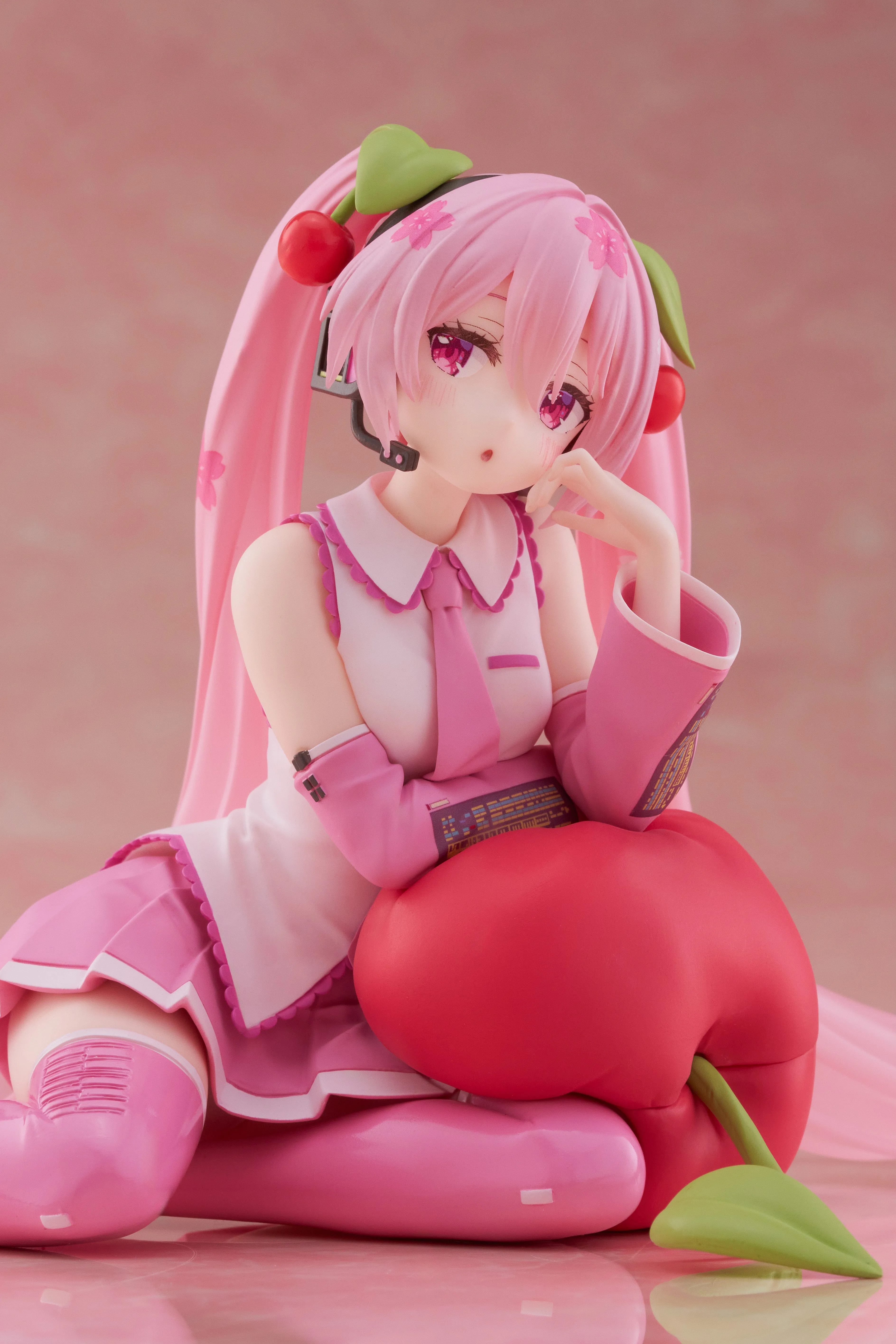 [Pre-order] Vocaloid - Sakura Miku (Cherry Cushion Ver.)  Prize Figure Taito