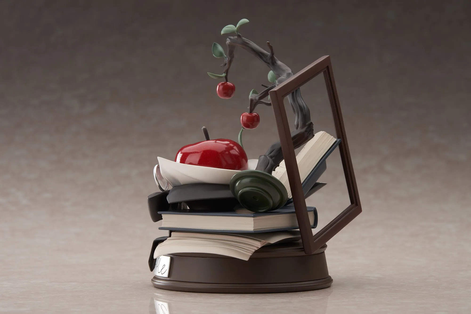 Reverse: 1999 - Apple (The Erudite And Juicy Ver.) LIMEPIE Non Scale Figure APEX
