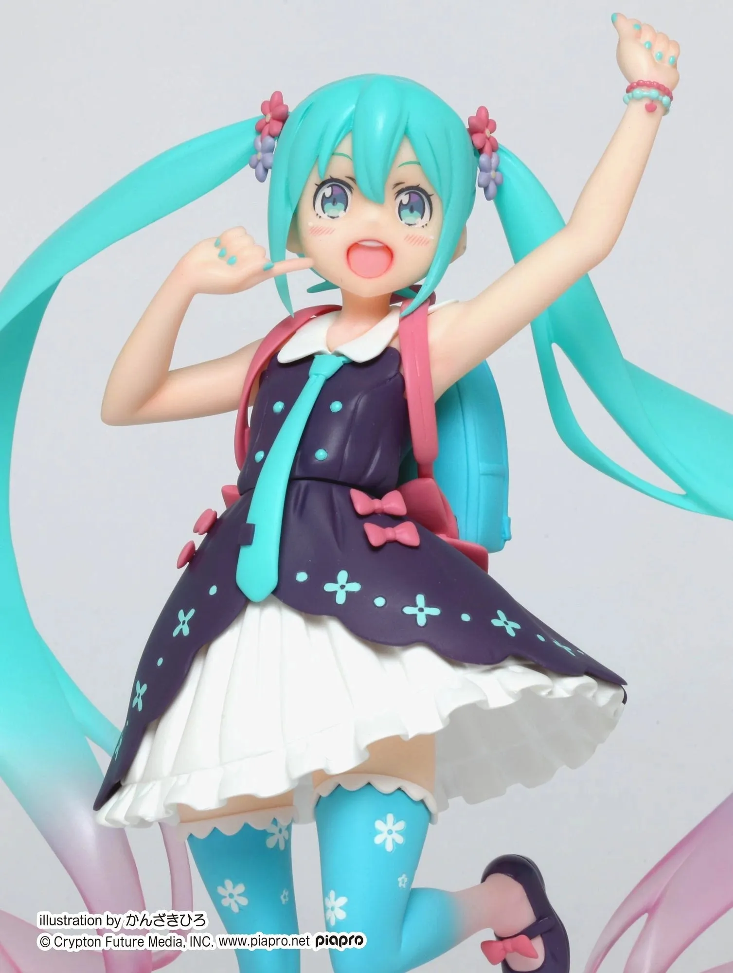 VOCALOID - Hatsune Miku Spring Clothes Ver. Figure TAITO